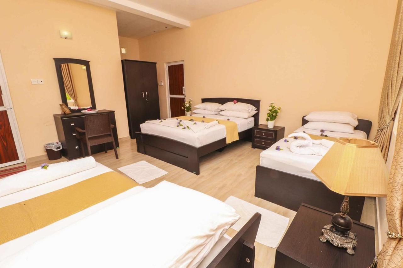 Peacock Resort Anuradhapura Kültér fotó